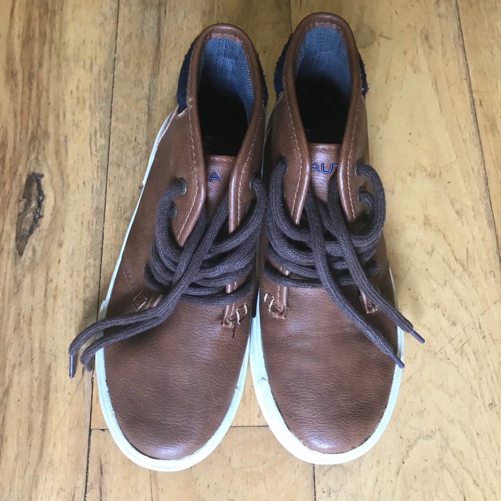 Boys Nautica tan leather high top